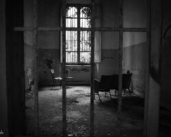La stanza dell'ascolto Inquietudine fotografica - la stanza dell'ascolto