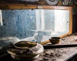 Riflessi polverosi Inquietudine fotografica-Riflessi polverosi